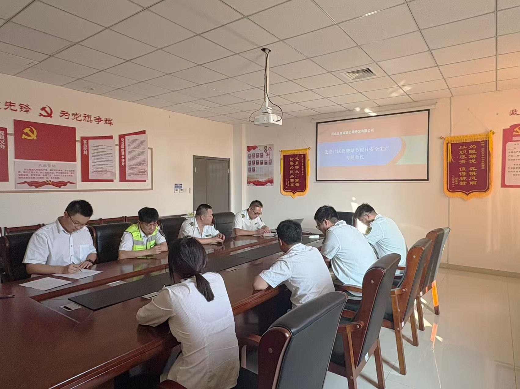 1759198584616686.jpg 1759198584616686.jpg