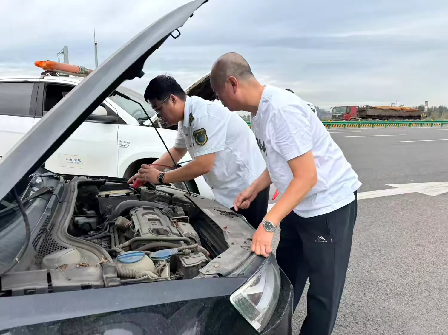 1759979736841769.jpg 1759979736841769.jpg