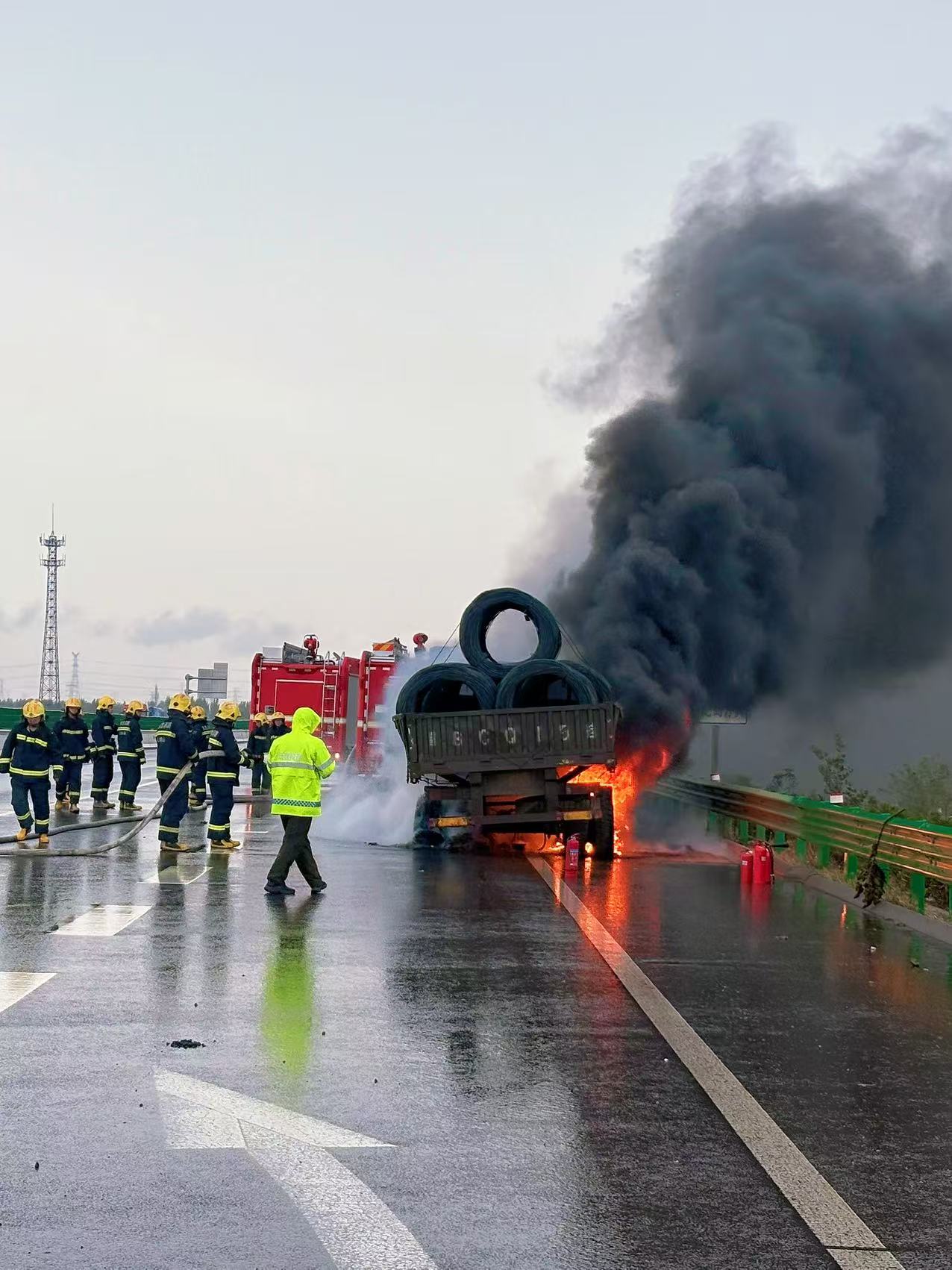 1760147451687316.jpg 1760147451687316.jpg