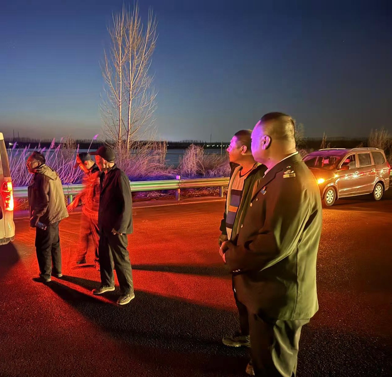 1760578515552424.jpg 1760578515552424.jpg